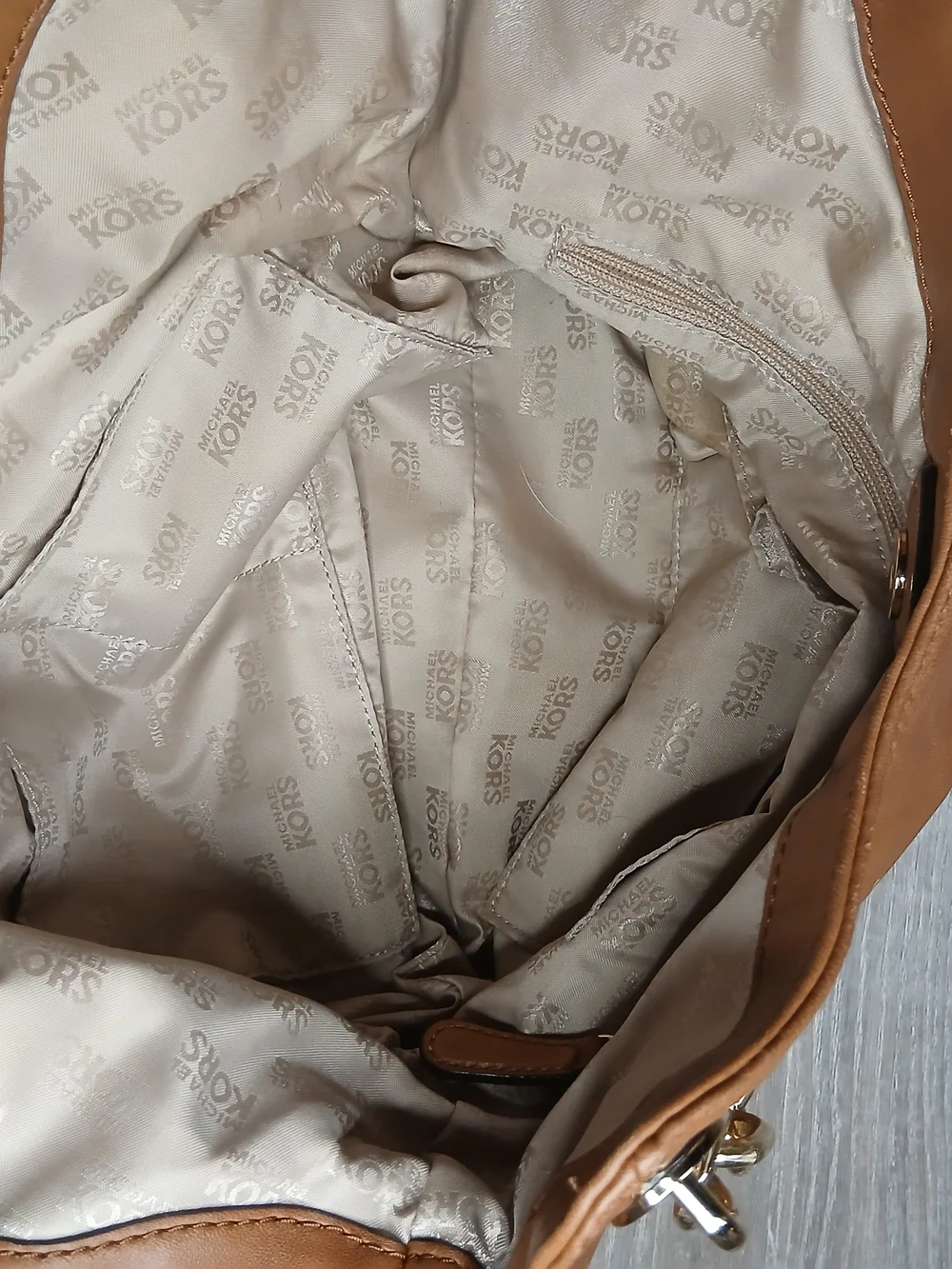 Michael Kors Lilly Brown Nappa Leather Slouchy Shoulder Hobo Bag Tote Gold Chain
